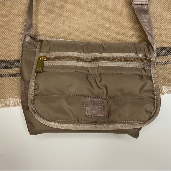 Herschel Supply Company Bags Herschel Quilted Grade Messenger Bag